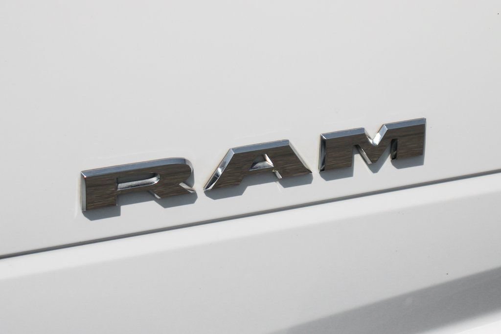 Used 2021 RAM 5500 Tradesman w/ Chrome Appearance Group image 47