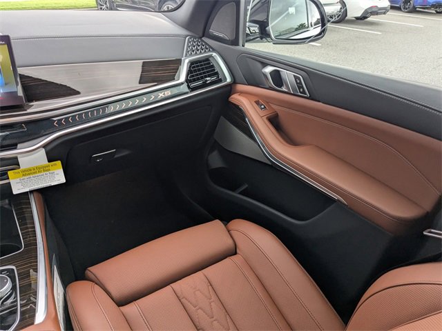 New 2026 BMW X5 sDrive40i w/ M Sport Package image 17