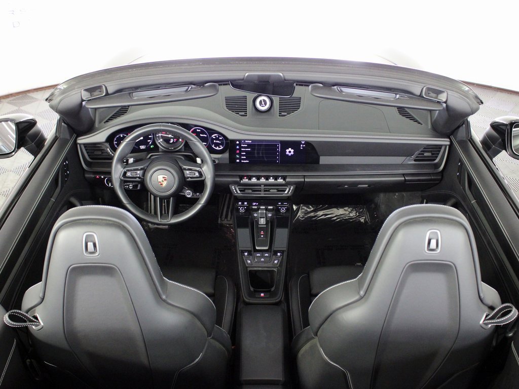 Used 2024 Porsche 911 Carrera GTS image 19