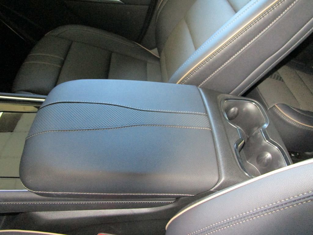 New 2026 Chevrolet Traverse High Country image 39