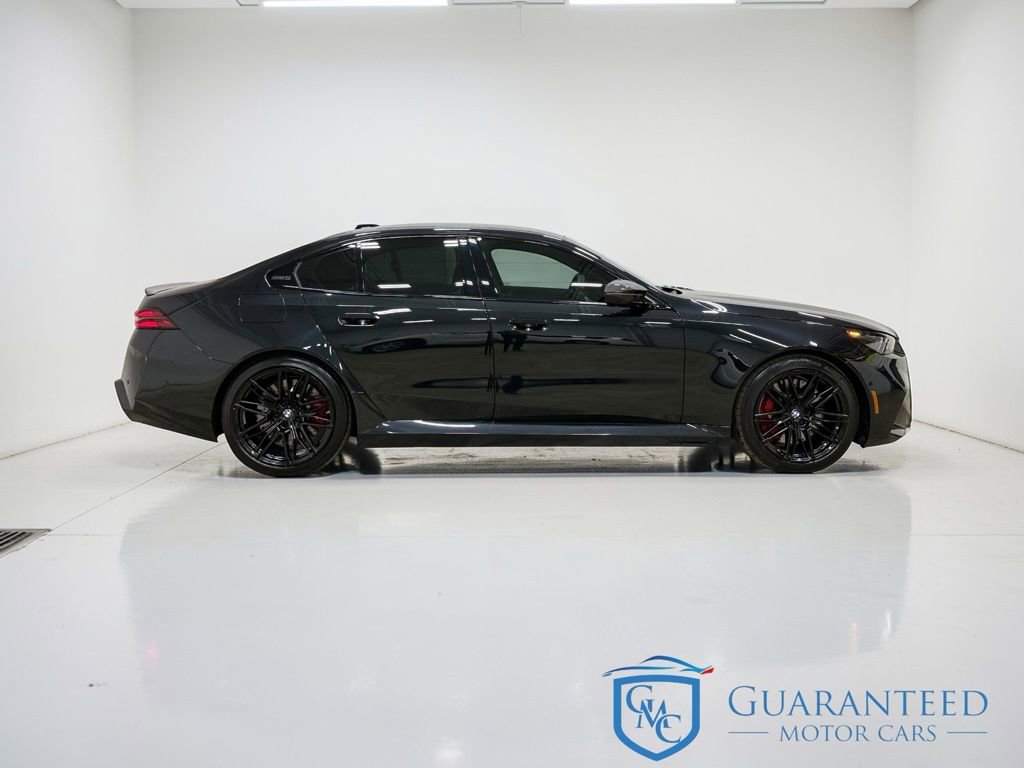 Used 2025 BMW M5 w/ Carbon Package image 17