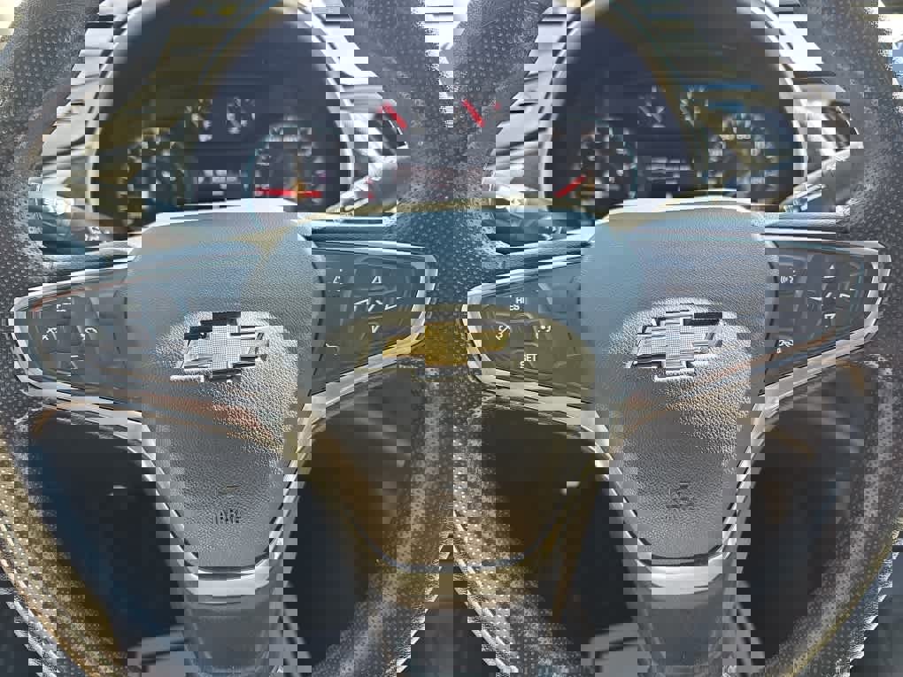 Used 2022 Chevrolet Malibu LS image 17