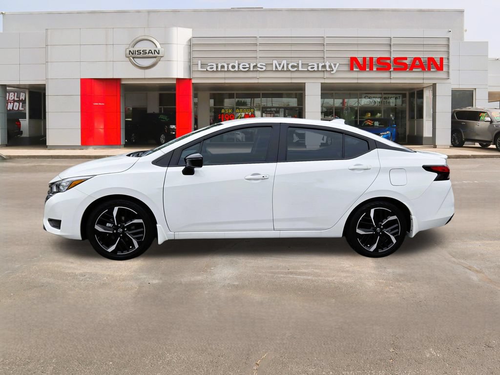New 2025 Nissan Versa SR w/ Trunk Package FWD image 6