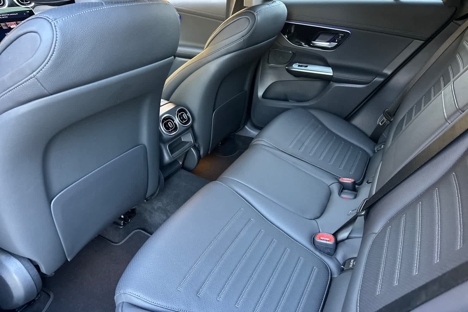 Certified 2026 Mercedes-Benz GLC 300 4MATIC image 11