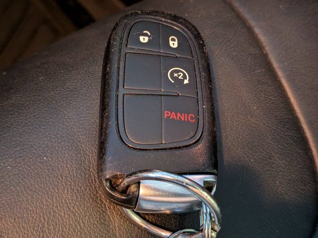 Used 2014 Jeep Cherokee Limited w/ Technology Group FWD image 35