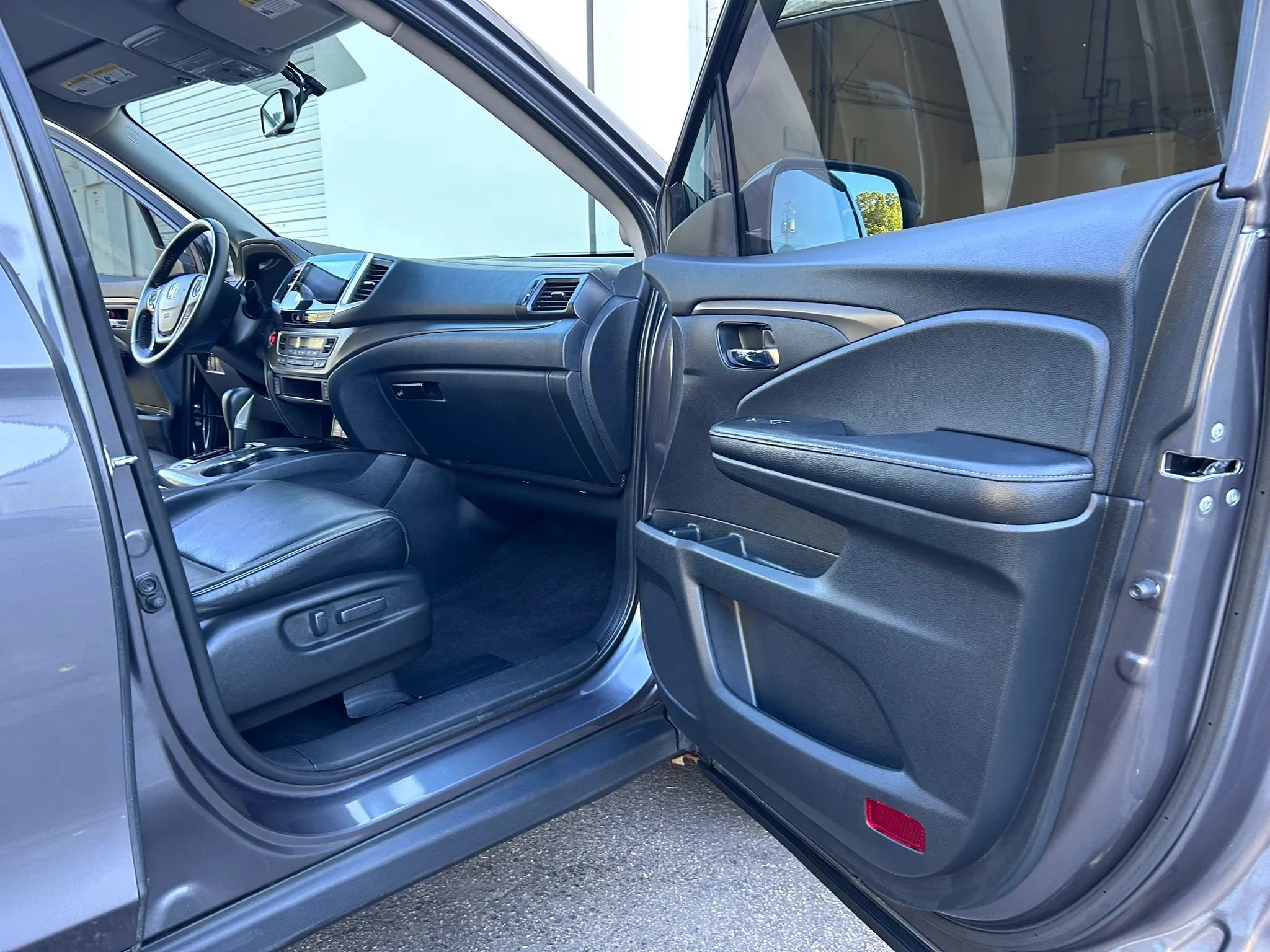 Used 2018 Honda Ridgeline RTL-T image 64