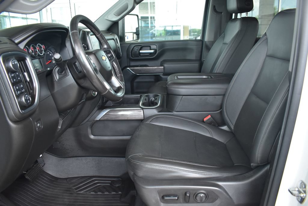Used 2021 Chevrolet Silverado 2500 LTZ AWD/4WD image 4