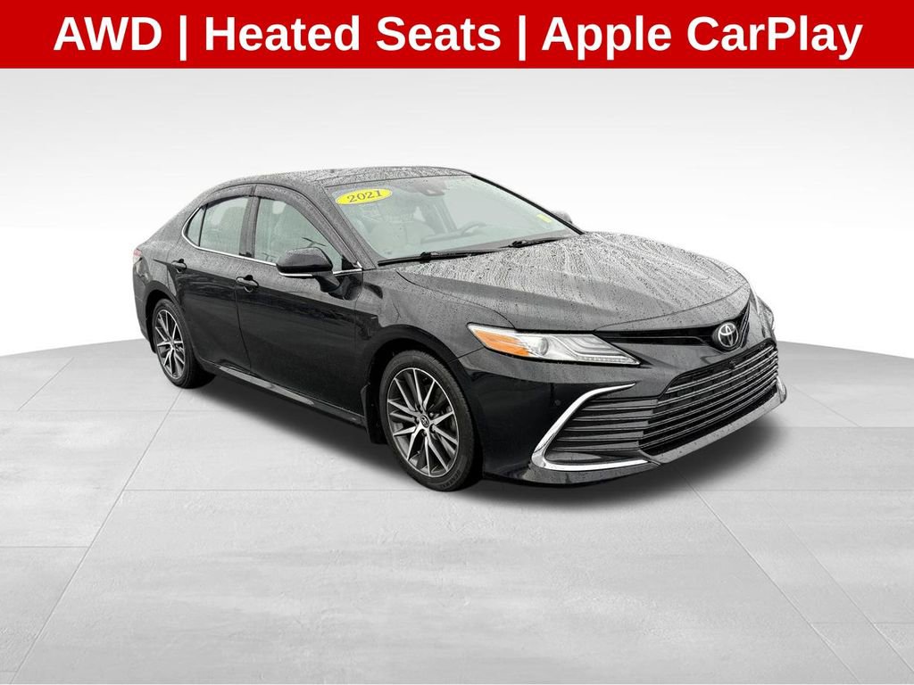 Used 2021 Toyota Camry XLE w/ Navigation Package image 1