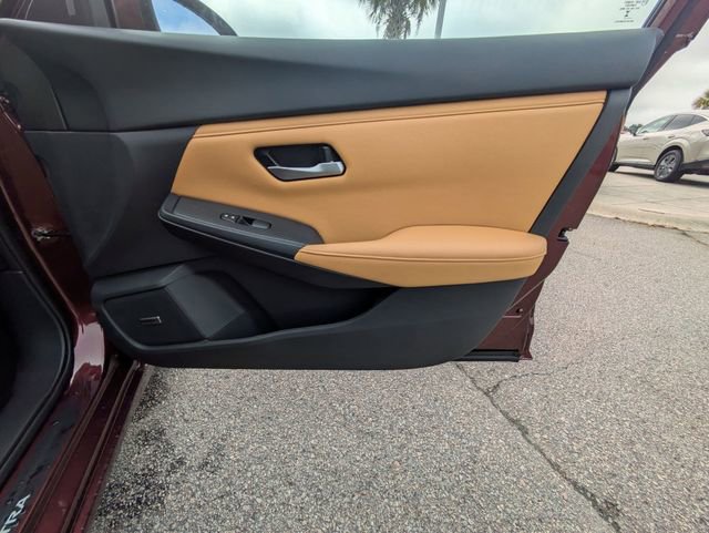 New 2025 Nissan Sentra SV w/ SV Premium Package FWD image 28