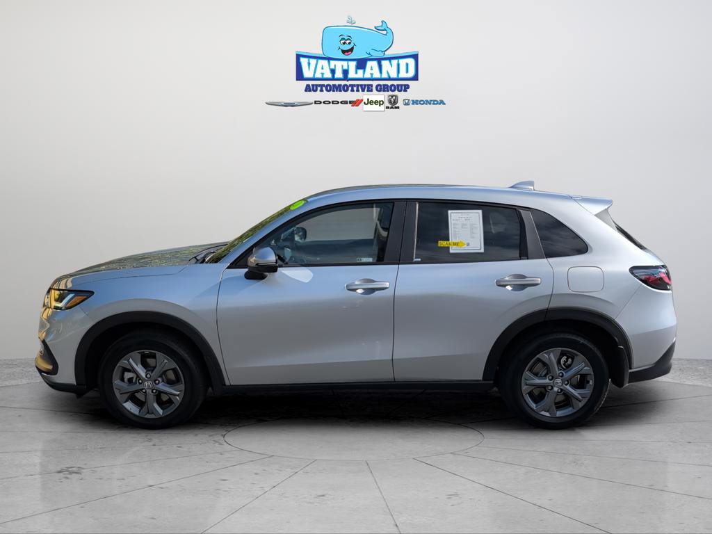 Certified 2026 Honda HR-V LX image 2