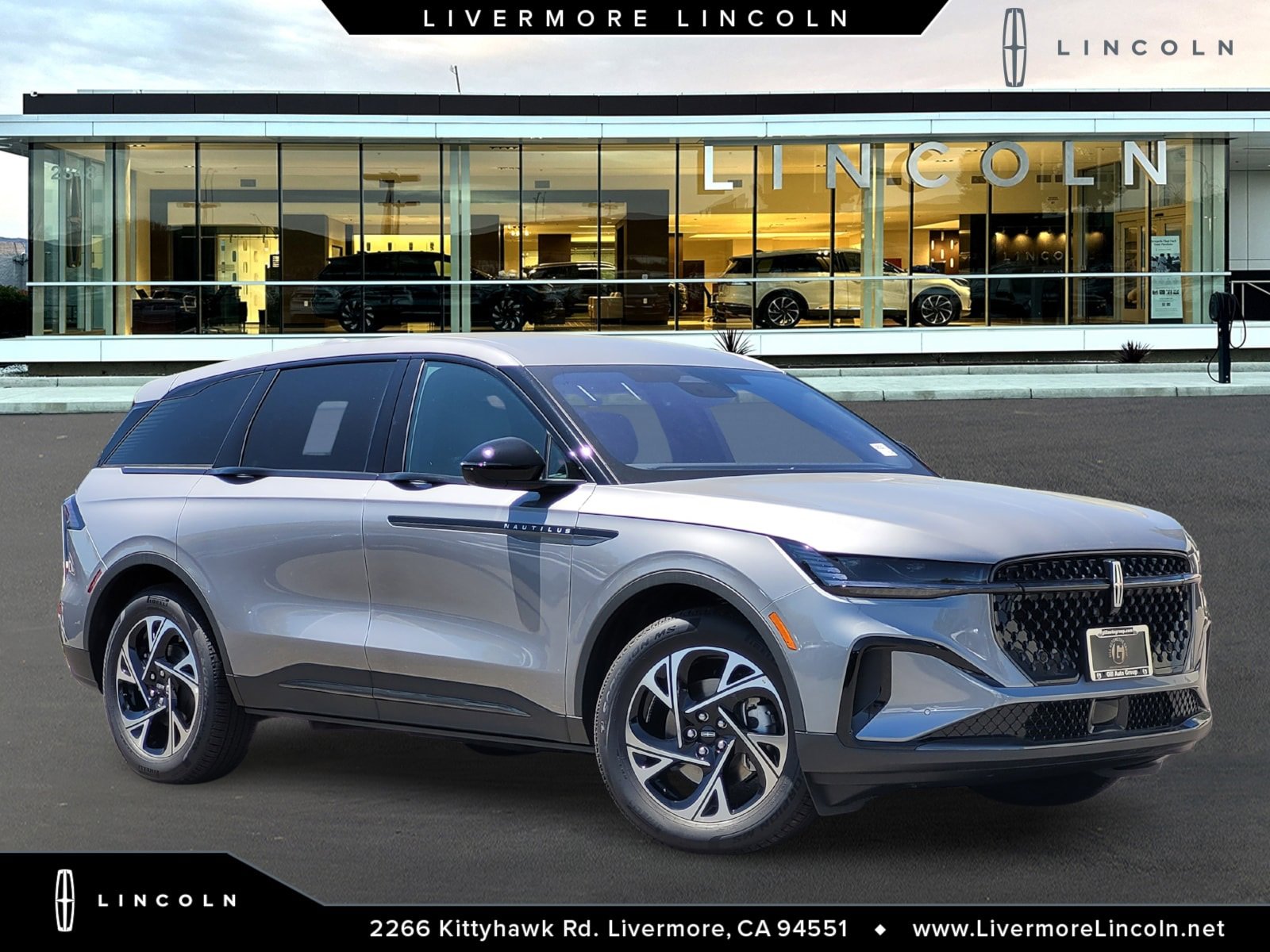 New 2025 Lincoln Nautilus Premier w/ Jet Appearance Package