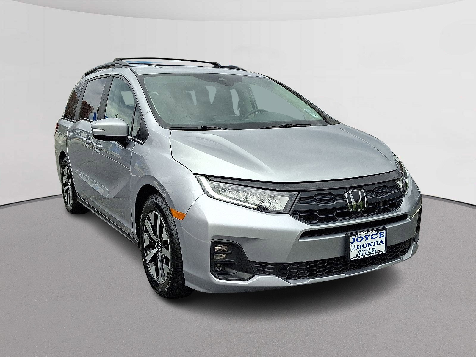Used 2025 Honda Odyssey EX-L image 2