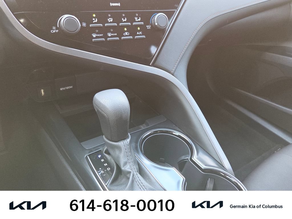 Used 2020 Toyota Camry LE FWD image 24