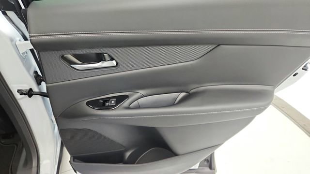 New 2025 Nissan Murano SL image 38