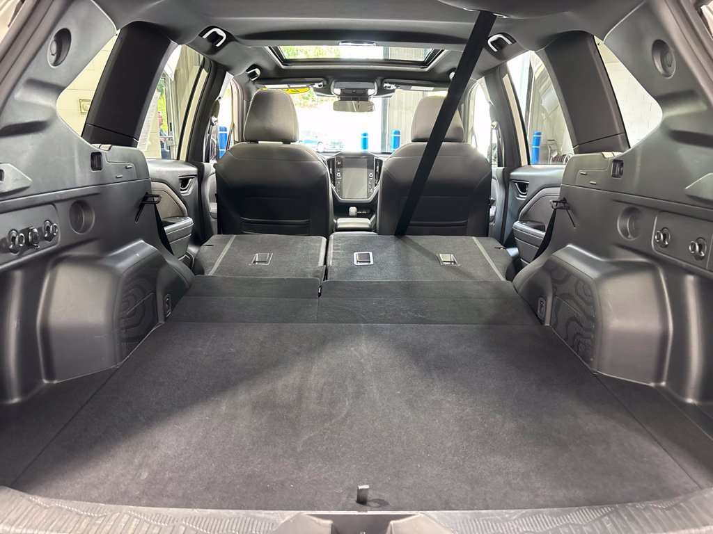 Used 2025 Subaru Forester Premium AWD/4WD image 38