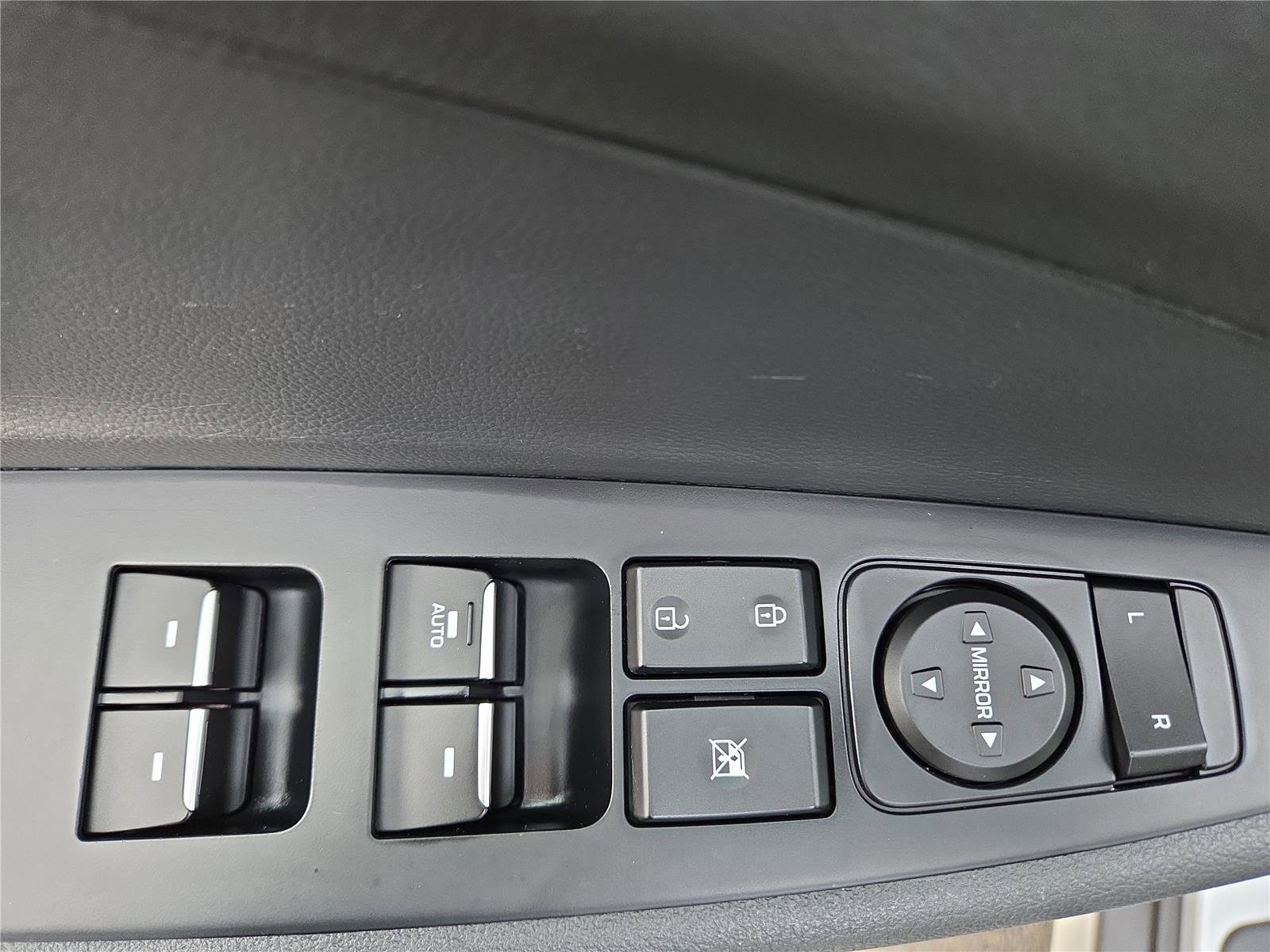 Used 2019 Hyundai Tucson Ultimate image 14