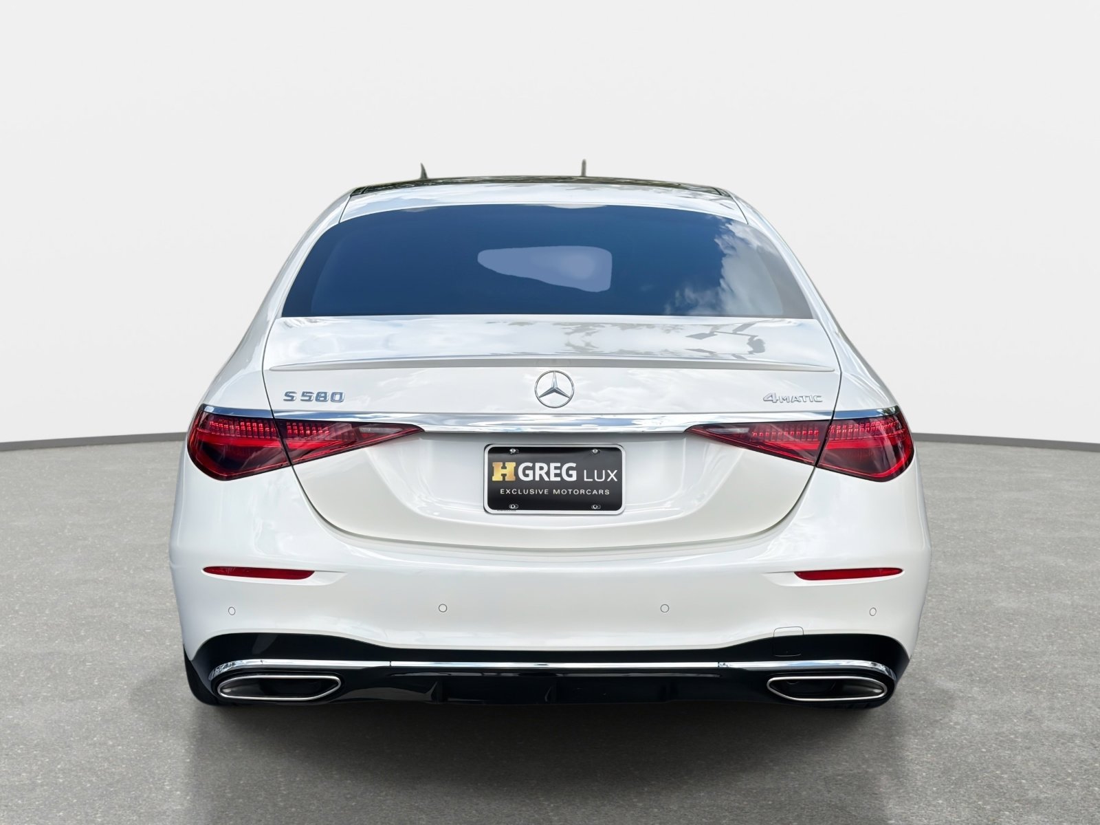 Used 2022 Mercedes-Benz S 580 4MATIC Sedan image 4