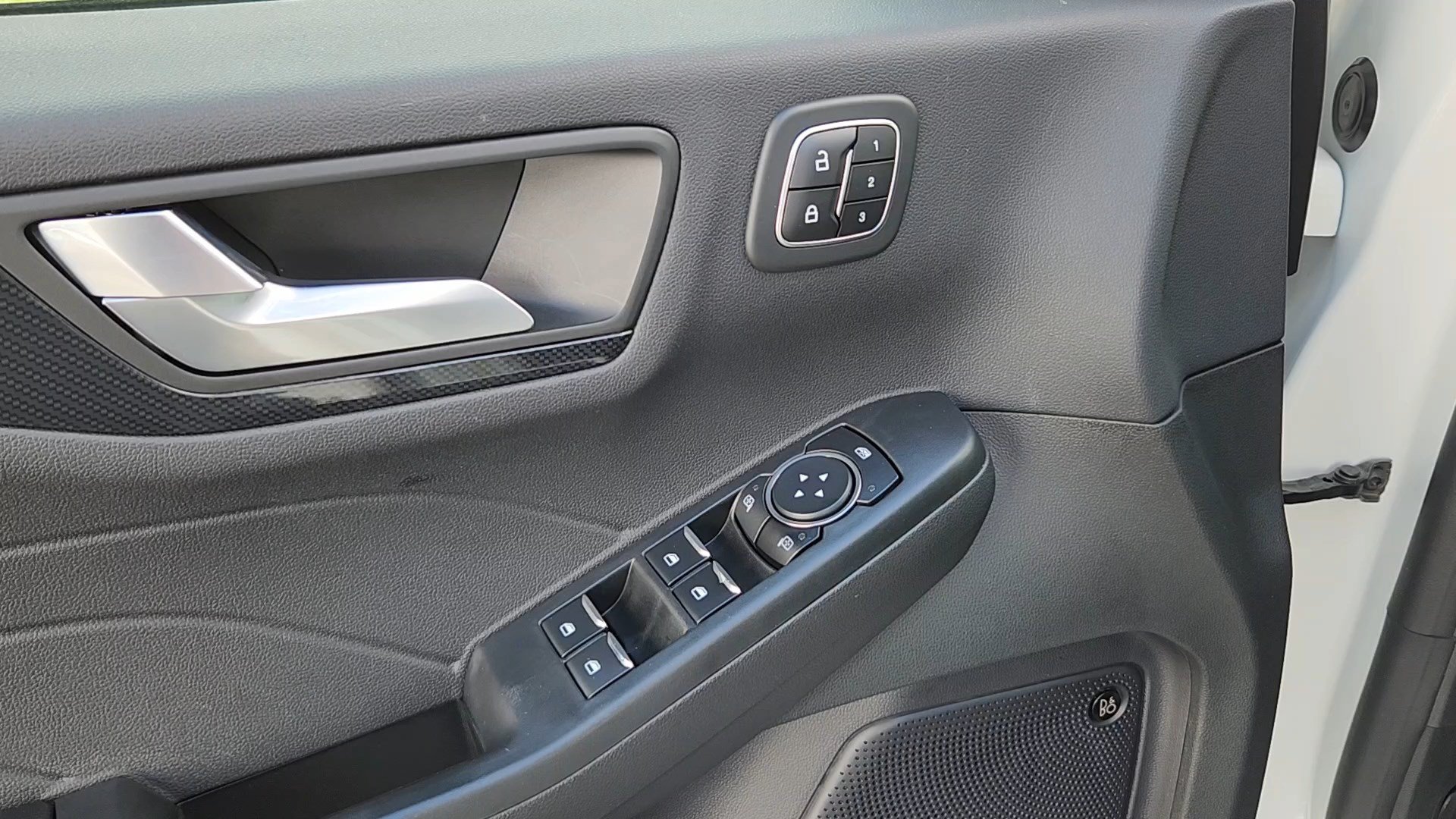 Certified 2023 Ford Escape ST-Line Elite w/ Premium Technology Package AWD/4WD image 8