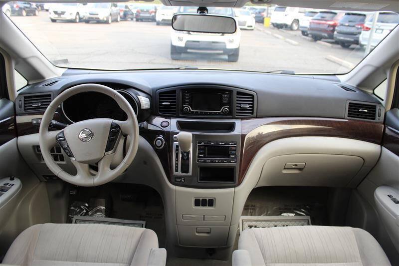 Used 2016 Nissan Quest SV FWD image 13