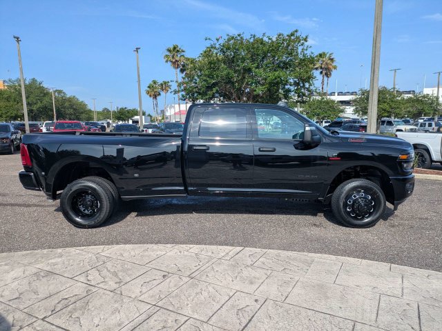 New 2026 RAM 3500 Big Horn AWD/4WD image 3