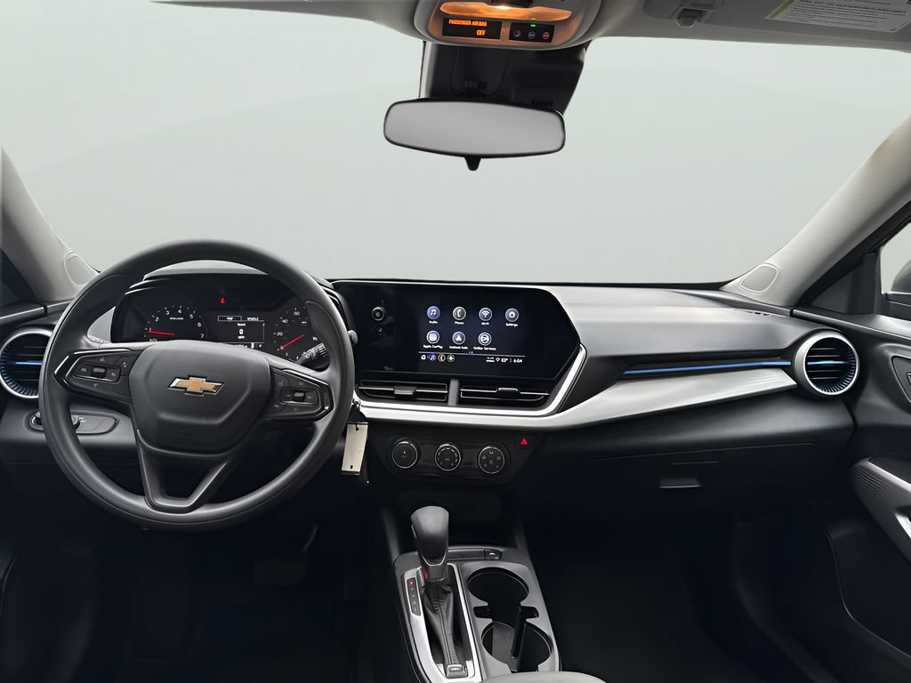 Used 2024 Chevrolet Trax LS FWD image 20