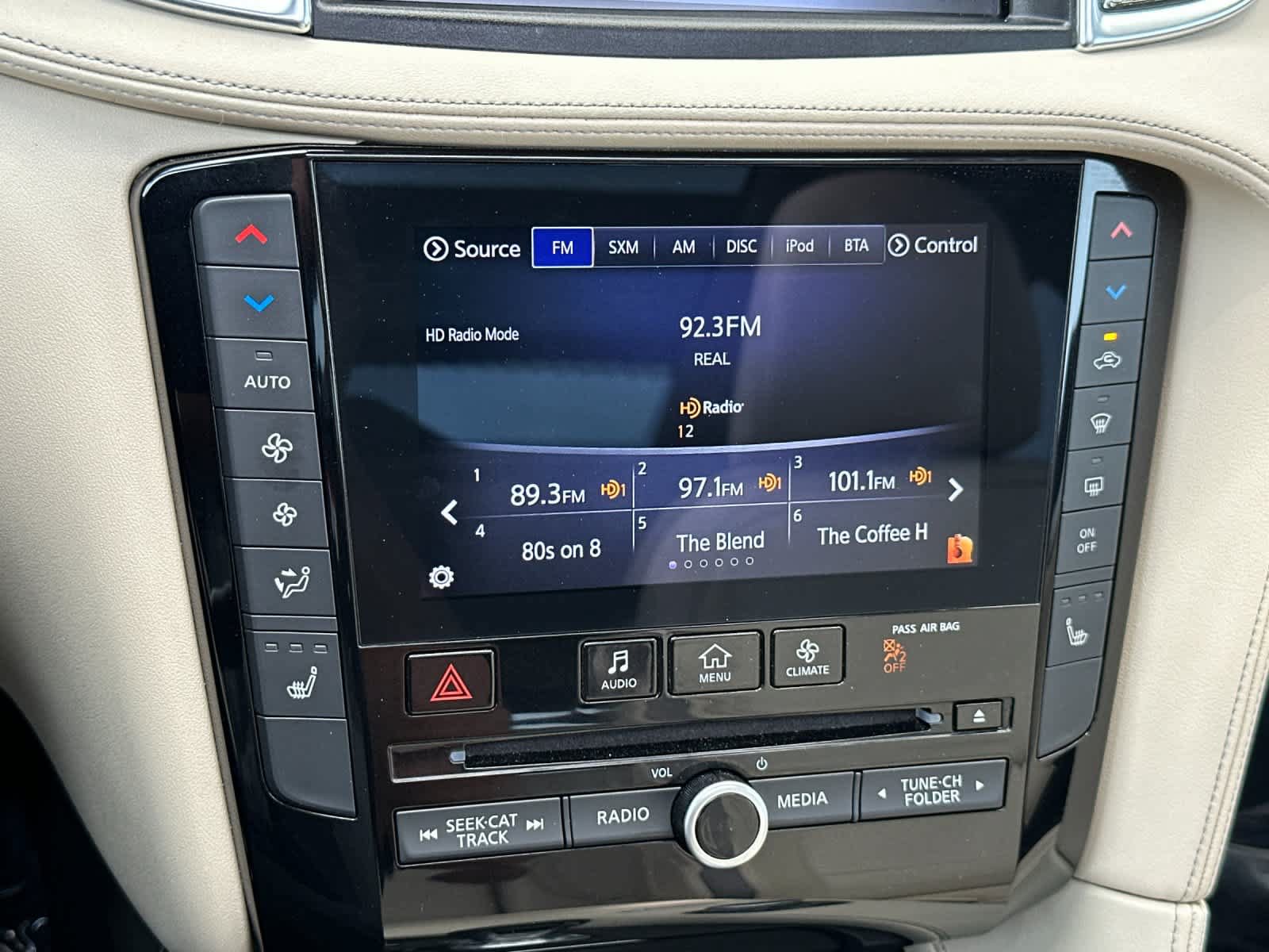Used 2019 INFINITI QX50 Essential w/ Premium Heat Package FWD image 21