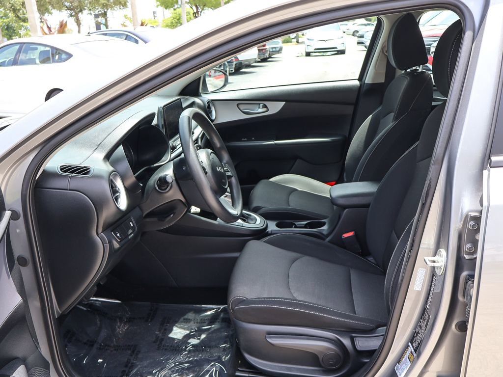 Used 2024 Kia Forte LXS FWD image 23