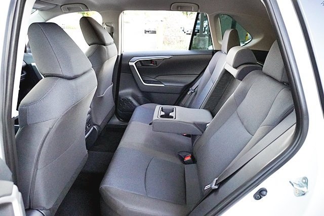Used 2025 Toyota RAV4 LE image 16