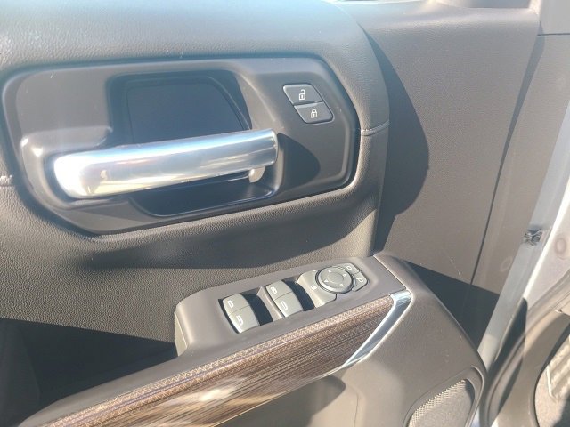 Used 2021 Chevrolet Silverado 1500 RST image 18