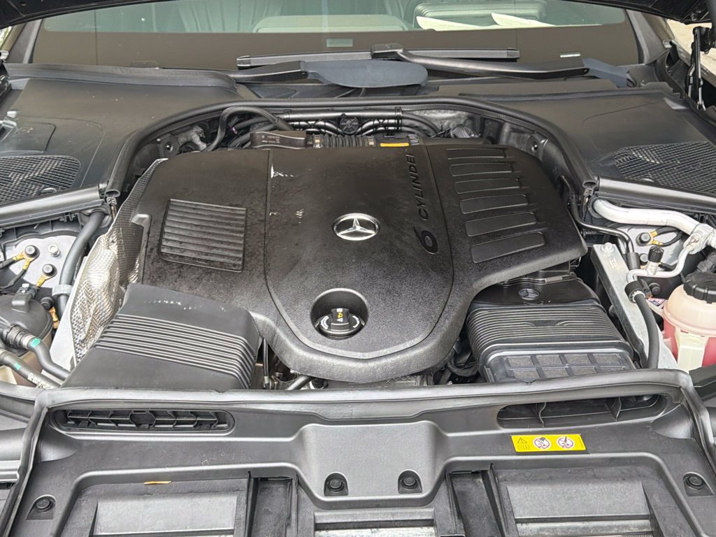 Used 2023 Mercedes-Benz S 500 4MATIC w/ AMG Line image 11