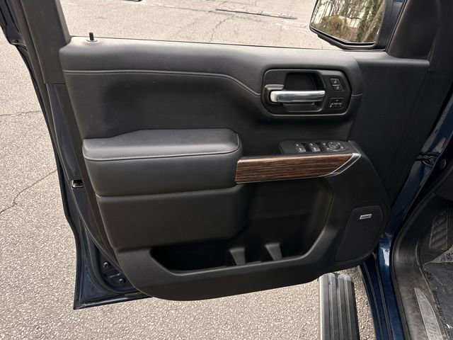 Used 2020 Chevrolet Silverado 1500 High Country w/ Technology Package image 13