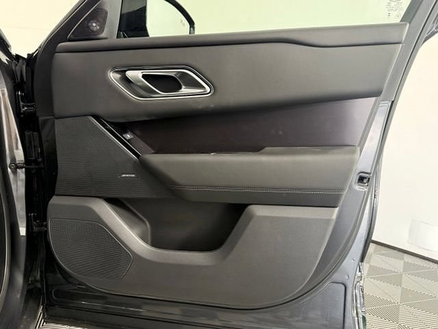 New 2026 Land Rover Range Rover Velar Belgravia AWD/4WD image 19