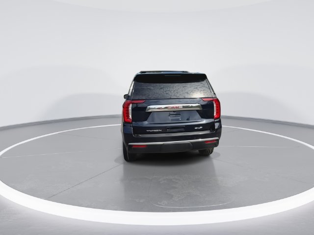 Certified 2023 GMC Yukon XL SLT w/ SLT Premium Package AWD/4WD image 9