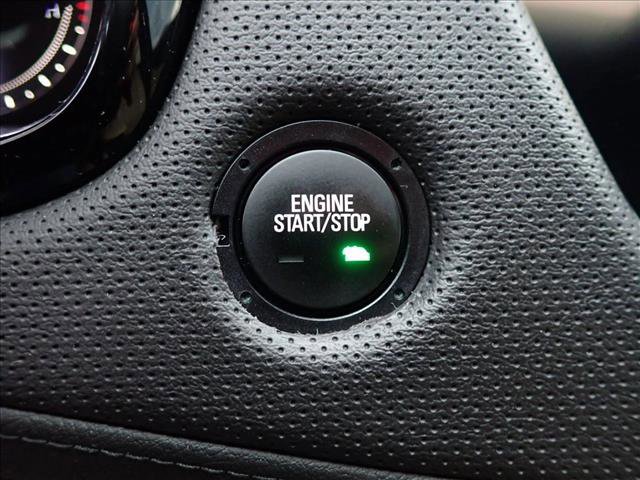 Used 2017 Cadillac XT5 Luxury w/ Driver Awareness Package image 26