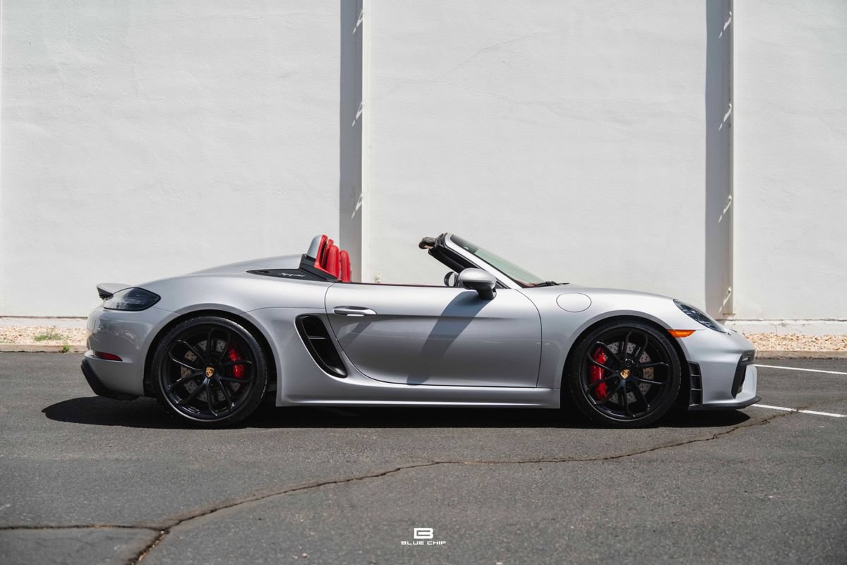 Used 2021 Porsche 718 Boxster Spyder RWD image 27