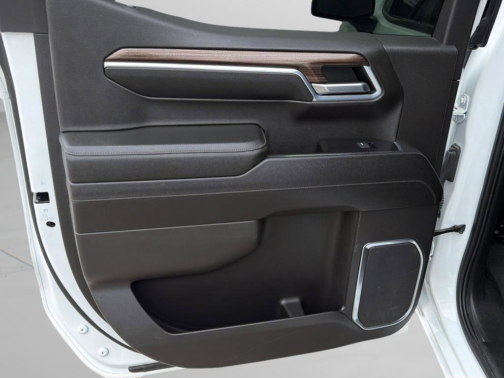 Used 2023 Chevrolet Silverado 1500 LT Trail Boss w/ Protection Package image 21