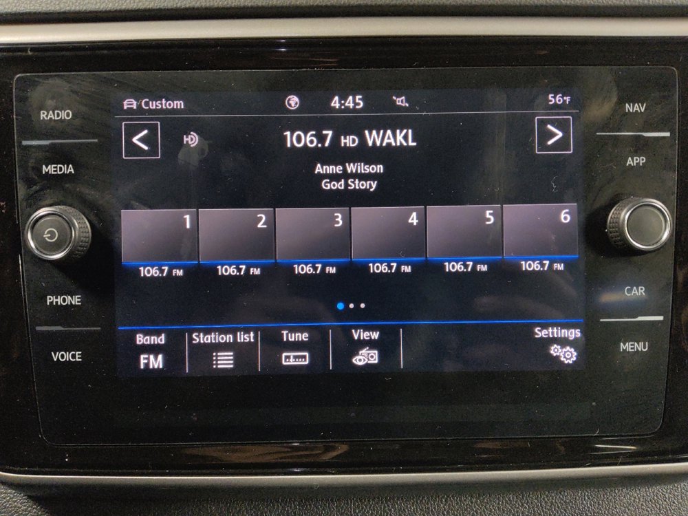 Used 2020 Volkswagen Atlas Cross Sport SEL image 25