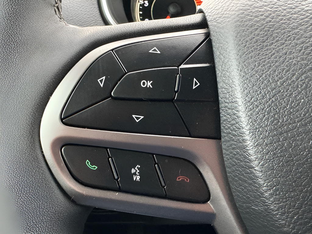 Certified 2022 Jeep Cherokee Latitude Lux AWD/4WD image 19