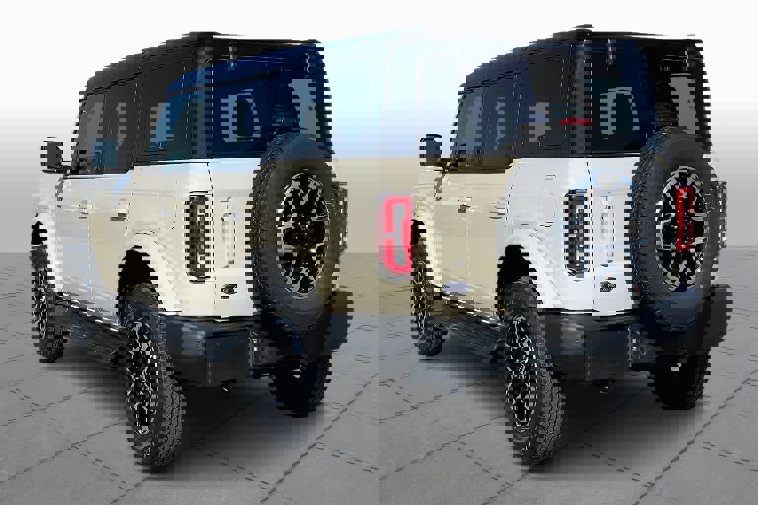 Certified 2025 Ford Bronco Outer Banks image 12