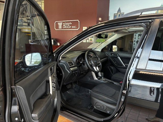 Used 2017 Subaru Forester 2.5i Premium w/ Popular Package #2A AWD/4WD image 17