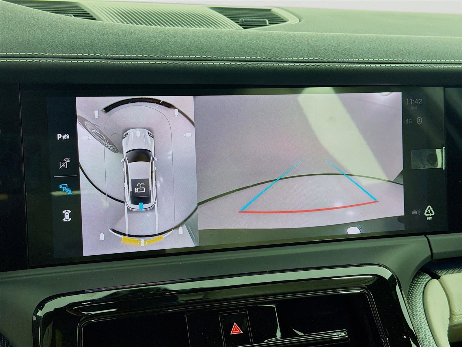 New 2026 Porsche Panamera 4 image 14