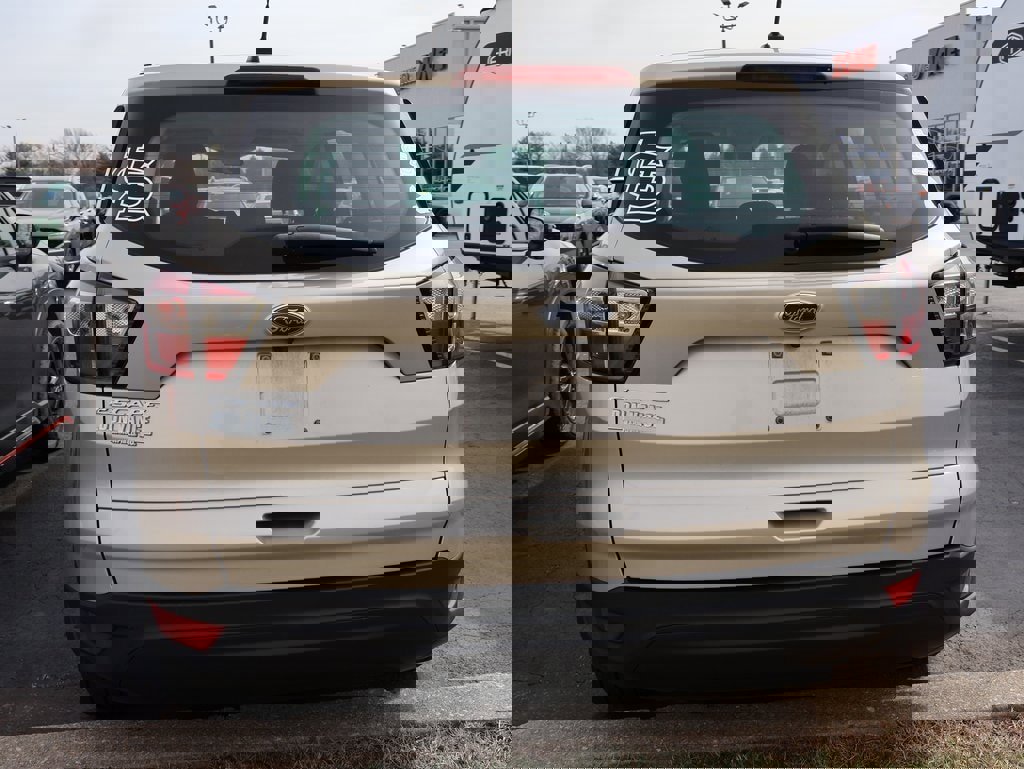 Used 2017 Ford Escape S image 18