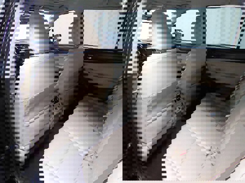 Used 2019 Subaru Outback 2.5i Limited w/ Popular Package #2 image 28