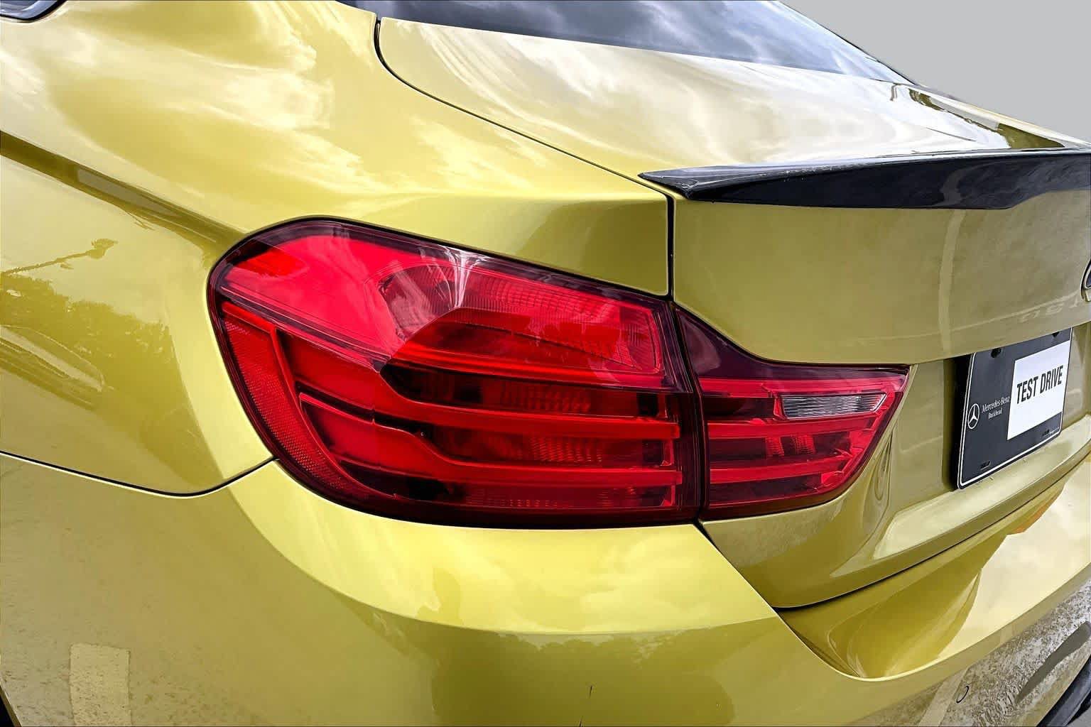 Used 2015 BMW M4 Coupe RWD image 27