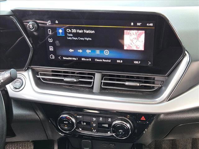 Certified 2024 Chevrolet Trax LT w/ Driver Confidence Package FWD image 17