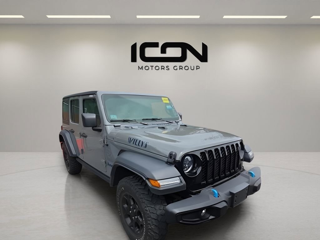 Used 2023 Jeep Wrangler Unlimited w/ Cold Weather Group image 5