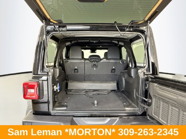Used 2024 Jeep Wrangler Unlimited Rubicon w/ XTREMEE 35" Tire Package AWD/4WD image 25
