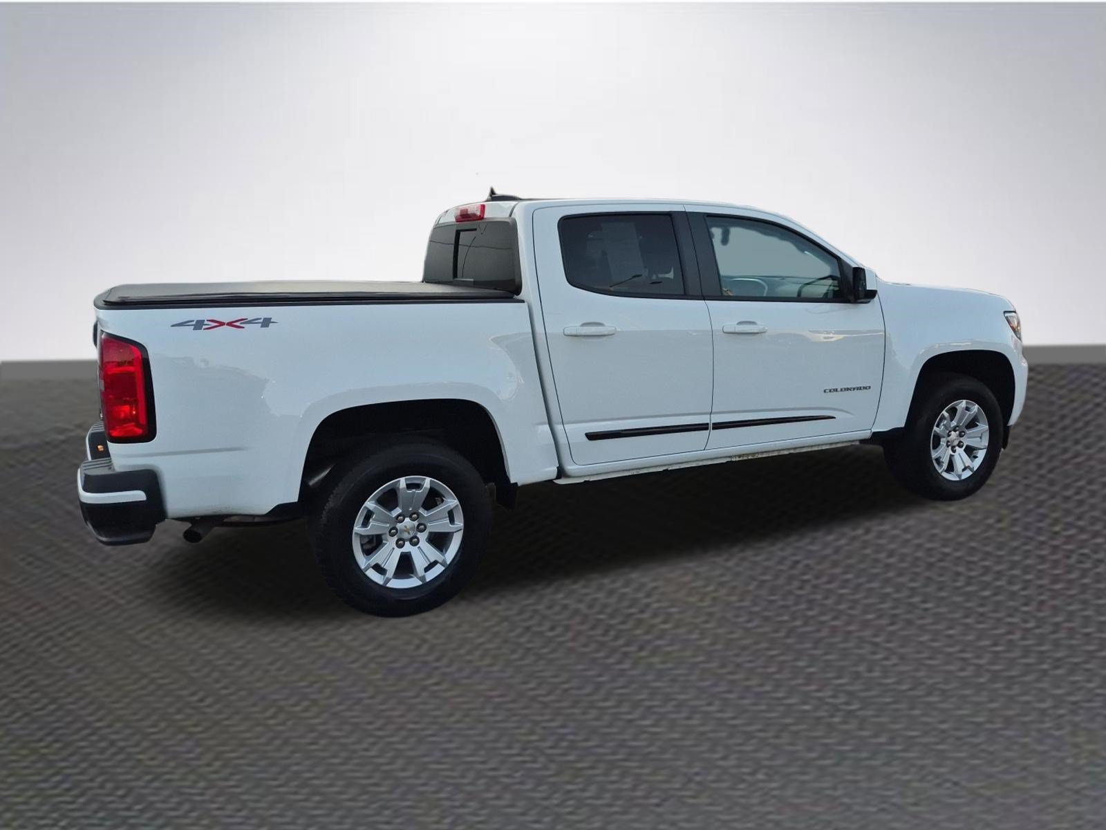 Used 2022 Chevrolet Colorado LT w/ Luxury Package AWD/4WD image 4