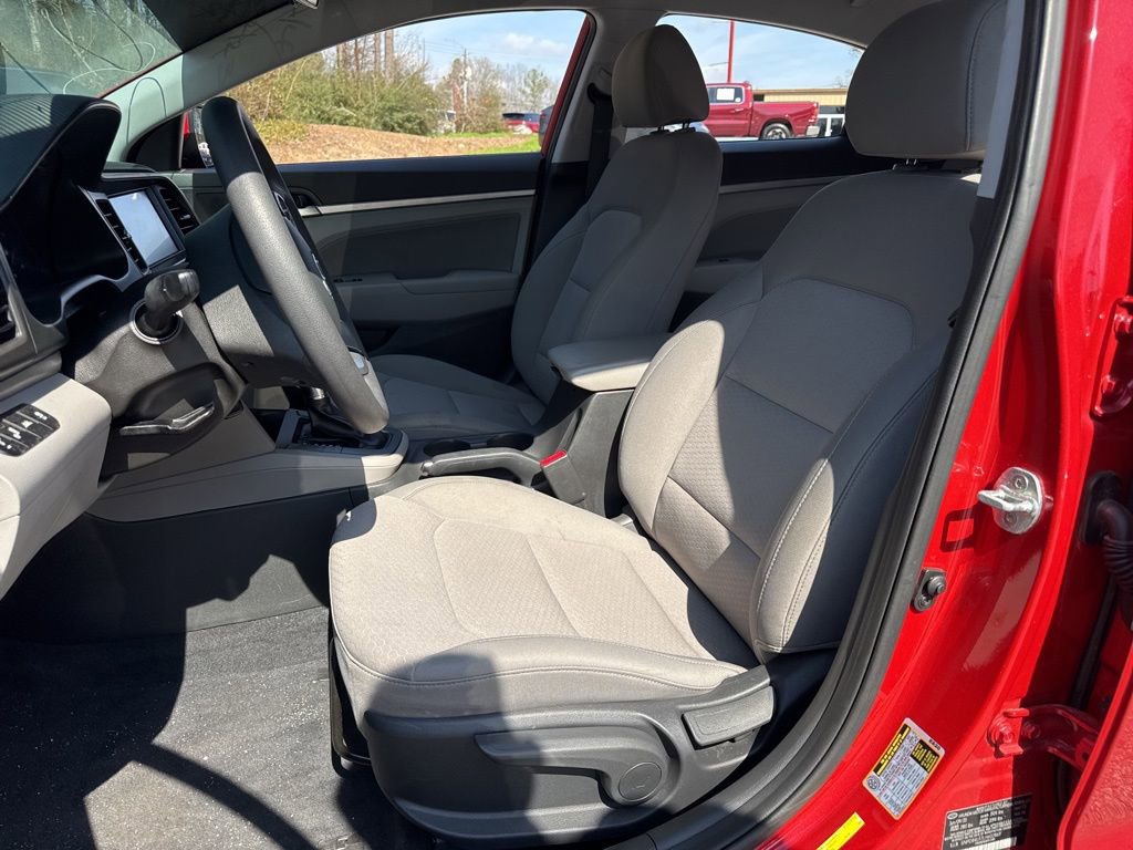 Used 2020 Hyundai Elantra SEL w/ Cargo Package (C1) image 5