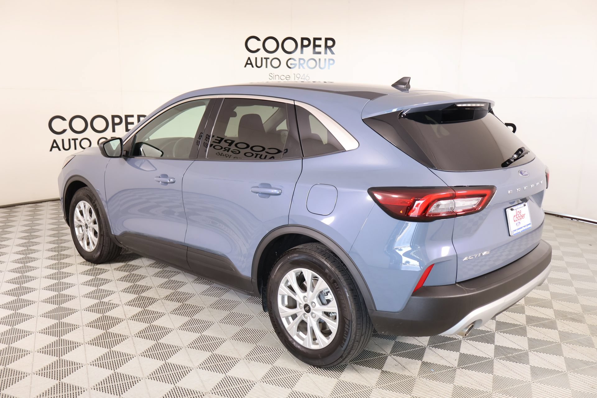 Used 2023 Ford Escape Active w/ Cold Weather Package FWD image 22